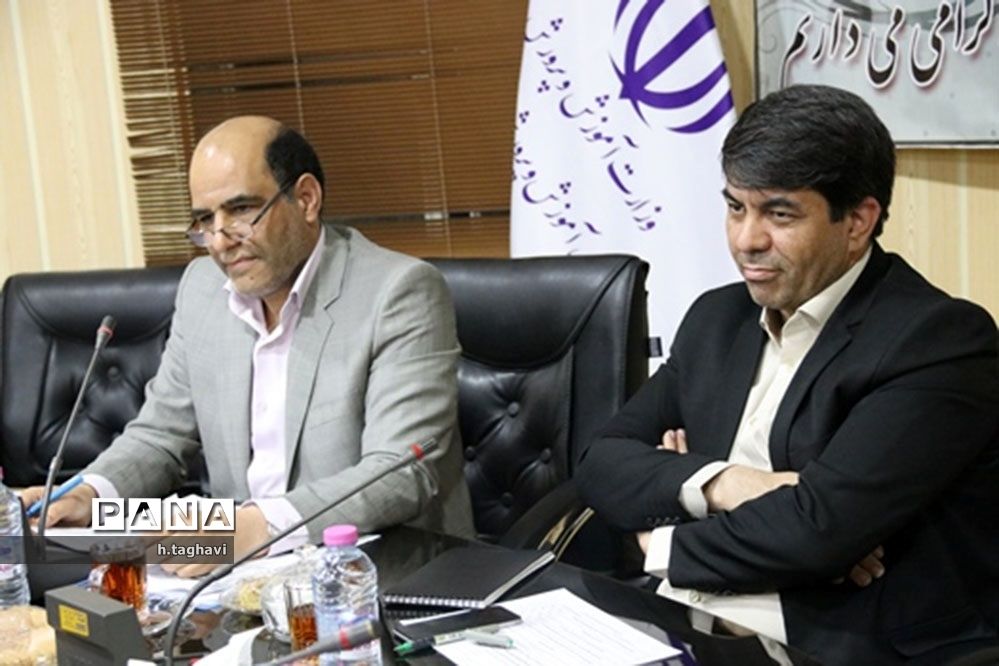 هشتمین نشست شورای آموزش و پرورش استان یزد