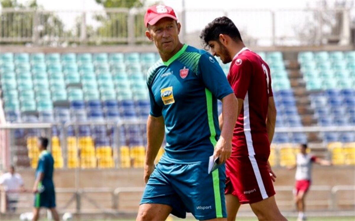 پرسپولیس بدون سرمربی شد