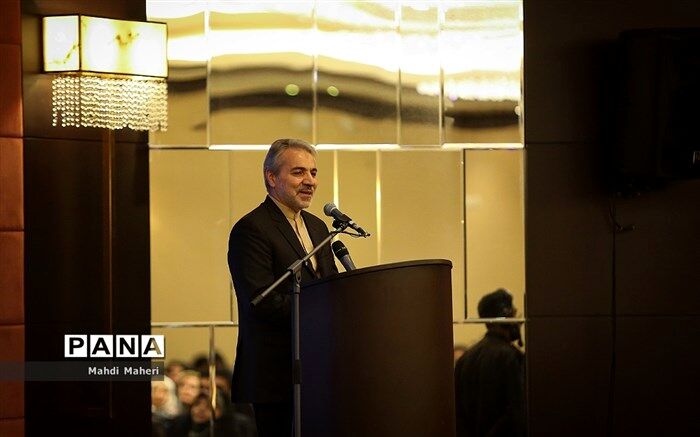 رئیس سازمان برنامه و بودجه: دولت همه تعهدات خود را در کنار خیران در سال 98 انجام داده است