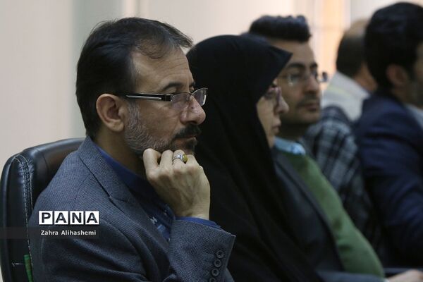 برگزاری کمیته علمی، اجرایی طرح نماد در اداره‌کل شهر تهران