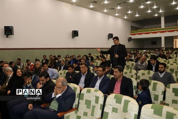 همایش روسای شورای دانش آموزی ناحیه یک یزد