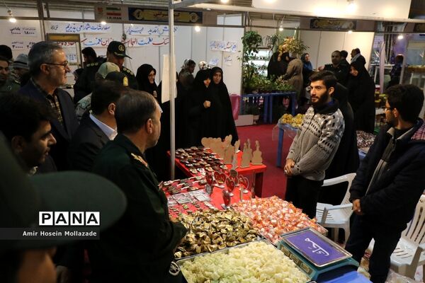 افتتاح نمایشگاه دستاوردهای ۴۰ ساله بسیج در آذربایجان غربی