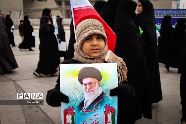 راهپیمایی مردم مشهد در محکومیت اقدامات اخیر آشوب طلبان