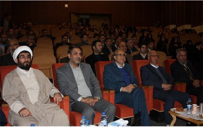 ذات تعلیم و تربیت مبتنی بر آینده است