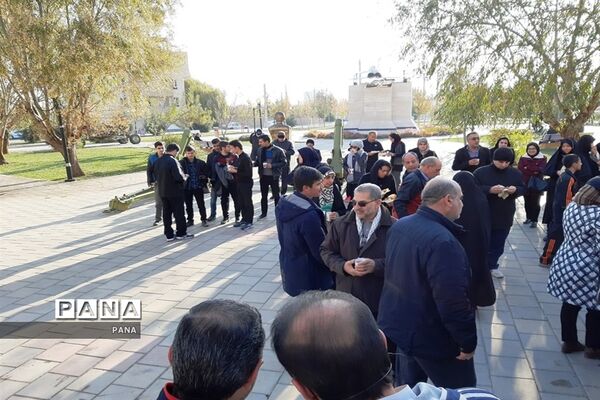 پیاده‌روی فرهنگیان بسیجی به‌مناسبت گرامیداشت هفته بسیج در ارومیه