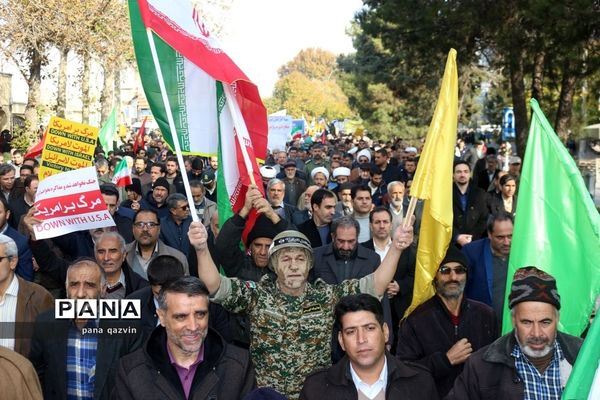 راهپیمایی مردم قزوین درحمایت از امنیت و اقتدار ایران اسلامی