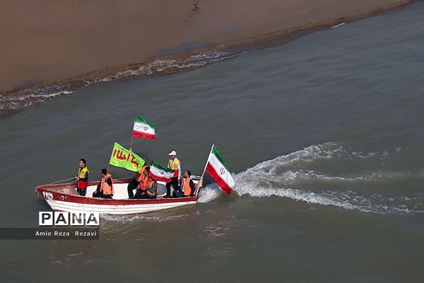 راهپیمایی مردم اهواز در حمایت از اقتدار و امنیت کشور