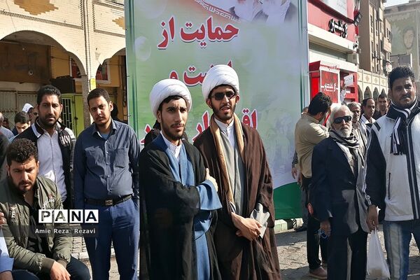 راهپیمایی مردم اهواز در حمایت از اقتدار و امنیت کشور