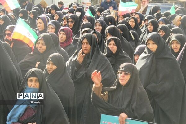برگزاری راهپیمای اقتدار و امنیت در بجنورد