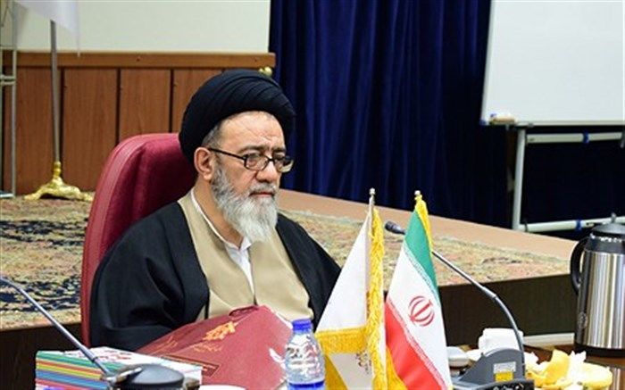 مطبوعات نباید بخش جنبی نمایشگاه کتاب باشد