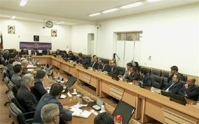 بررسی آخرین وضعیت قیمت‌ها در بازار در کارگروه تنظیم بازار استان یزد