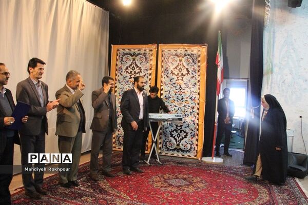 آئین افتتاح رسمی فعالیت‌های سازمان دانش‌آموزی درمدارس
