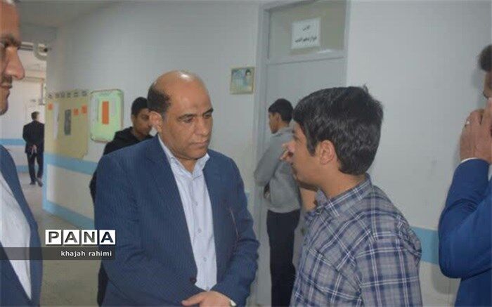 بازدید مدیرکل آموزش وپرورش استان یزد از مدارس بهاباد