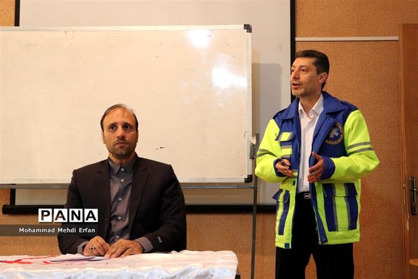برگزاری مانور زلزله در آباده