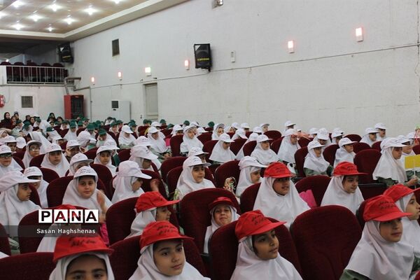 جشن کتاب و کتابخوانی دانش آموزان شهرستان اسلامشهر