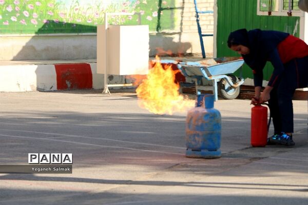 بیست و یکمین مانور سراسری زلزله در بوشهر