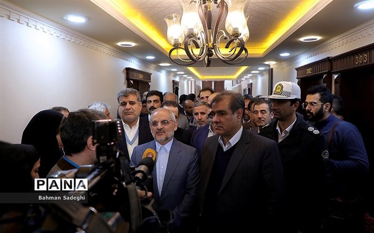 حاجی میرزایی: گران شدن هزینه سرویس مدارس ممنوع است