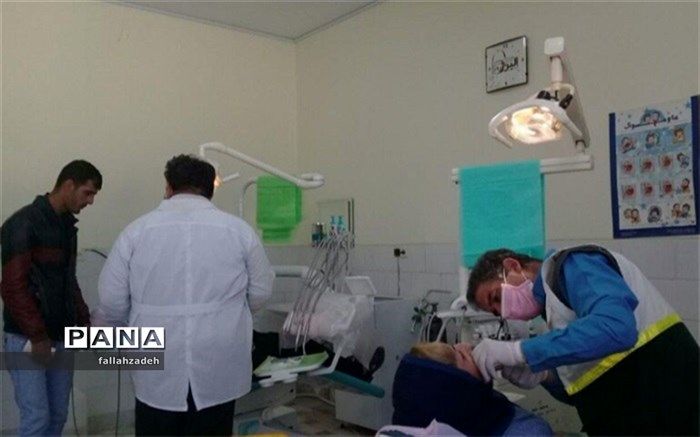 اعزام تیم‌های پزشکی به مناطق کمتر توسعه یافته ودرمان رایگان بیماران در ابرکوه