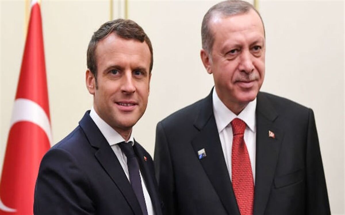 اردوغان: «ماکرون» مرگ مغزی خودش را چک کند!
