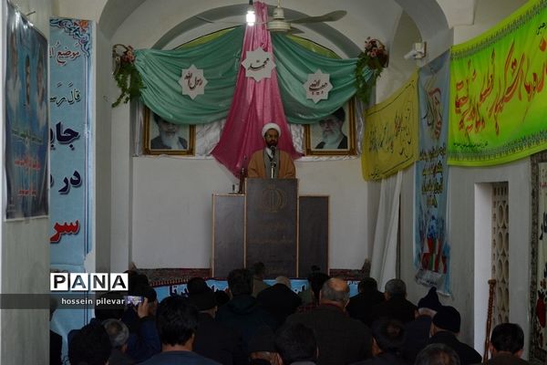 نماز جمعه شهرستان خوسف در مسجد جامع خوسف