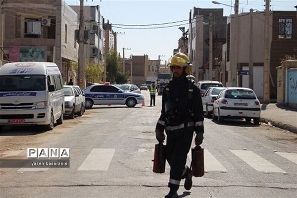 مانور زلزله و ایمنی در زاهدان