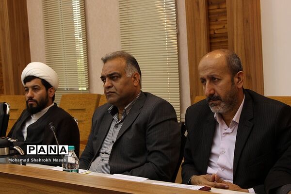 نشست شورای آموزش و پرورش خوزستان