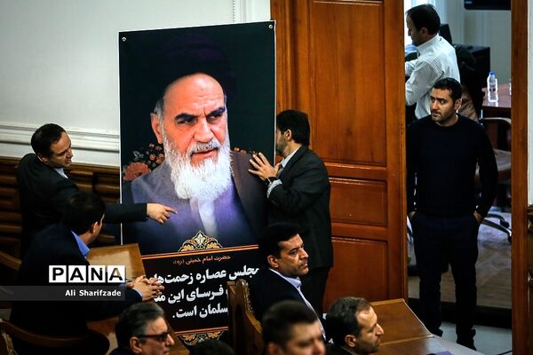 نشست خبری «رئیس مجلس شورای اسلامی»
