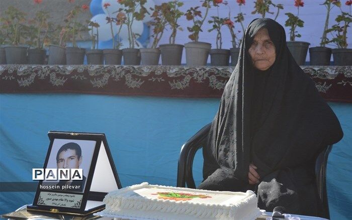 جشن تولد 53 سالگی شهید گرانقدر مهدی صبور در مدرسه شهید نواب صفوی بیرجند