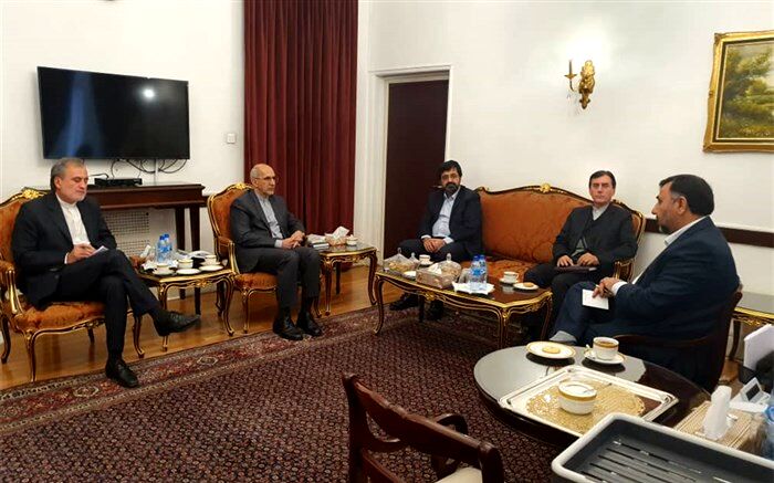 اردبیلی های مقیم خارج از کشور برای سرمایه گذاری در استان شناسایی و جذب می شوند