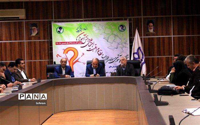 شکوهی:‌هرچه دانش‌آموزان مان را توانمند کنیم، پیشگیری از آسیب های ما مطمئن تر است
