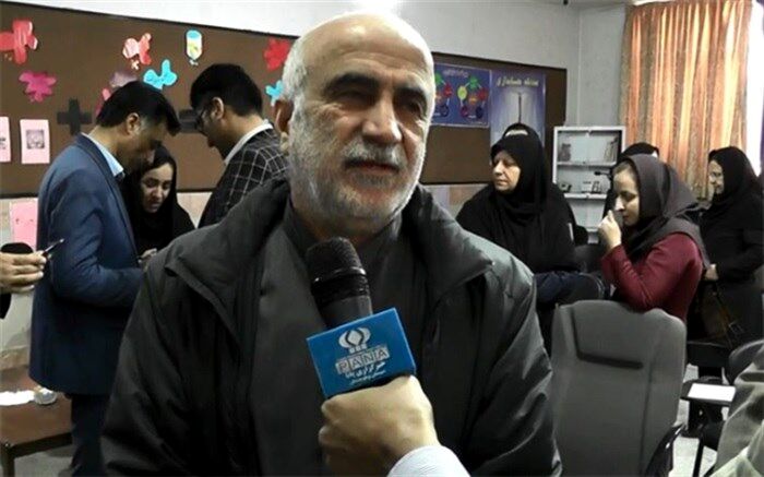 تفاهم نامه طرح خواهرخواندگی هنرستان های نواحی 1و2 زاهدان با موسسه تزکیه تهران امضاء شد