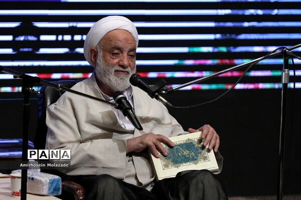 اجلاس استانی نمازدر ارومیه