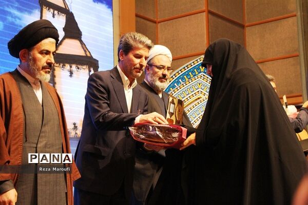اجلاس استانی نمازدر ارومیه