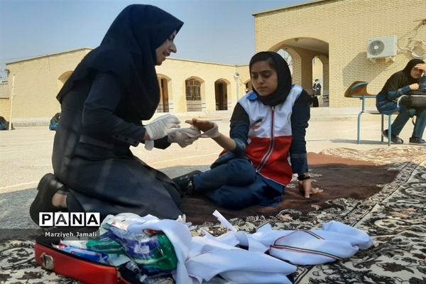 آموزش امداد ونجات در گله‌دار