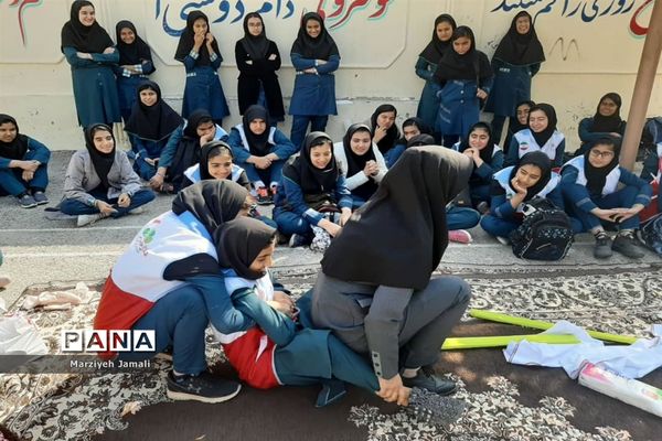 آموزش امداد ونجات در گله‌دار