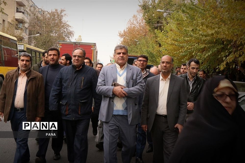 راهپیمایی محکومیت حمایت دشمنان از اغتشاشگران