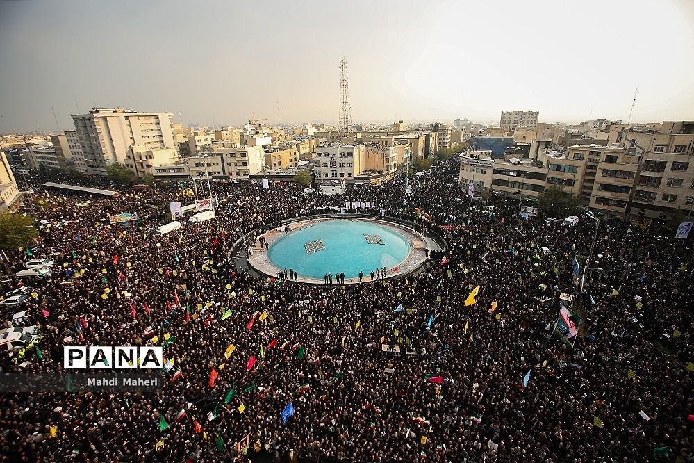 اجتماع مردم تهران در پی اعتراض به حوادث اخیر