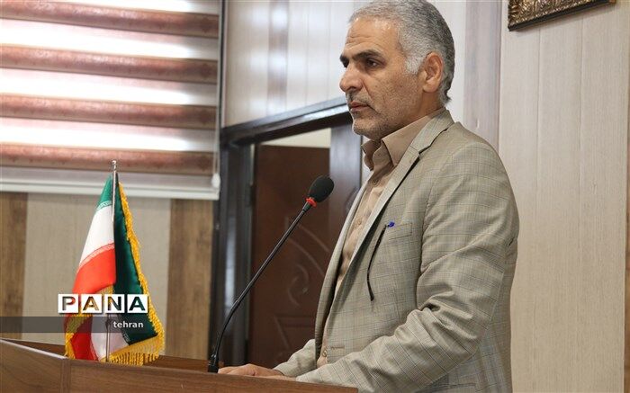 لونی: سعی کنیم هنرستانهای بیشتر و بهتر دیده شوند