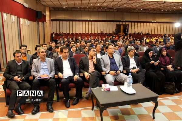 گردهمایی مشترک مسئولان قوه قضاییه و وزارت آموزش و پرورش در استان فارس
