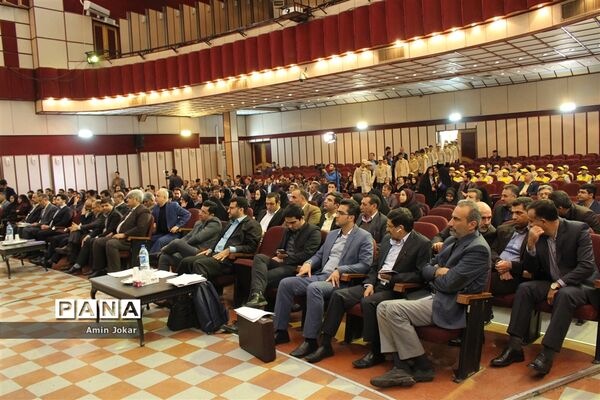 گردهمایی مشترک مسئولان قوه قضاییه و وزارت آموزش و پرورش در استان فارس