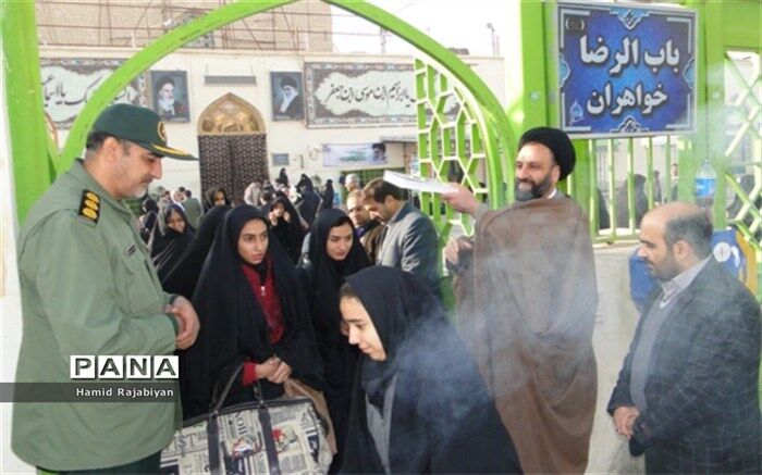 دختران دانش آموزشهرستان برخوار راهی راهیان نور شدند