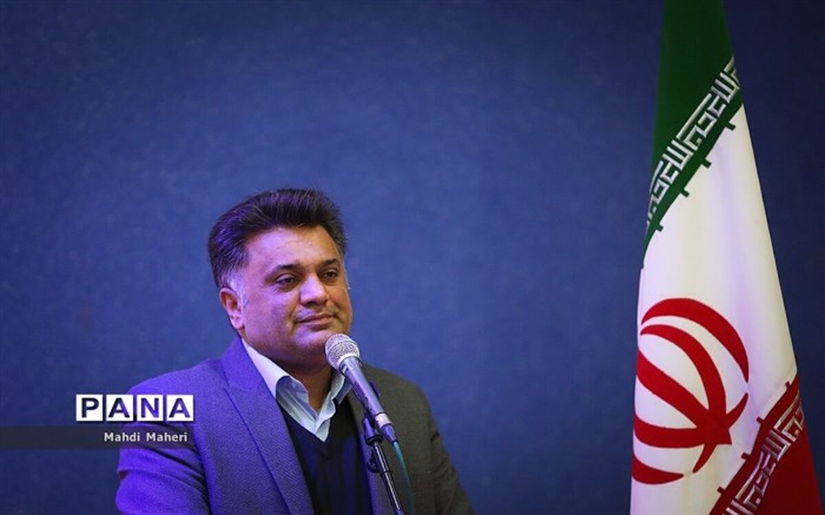 اردشیر دهقانی : باید انسان‌هایی تربیت کنیم که مهارت باهم بودن را بدانند
