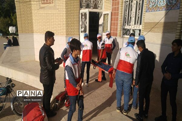 بیست و یکمین مانور سراسری زلزله و ایمنی مدارس در داراب