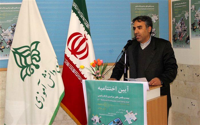 گسترش آموزش باعث کاسته شدن آسیب‌ها و افزایش تاب‌آوری جامعه می‌شود