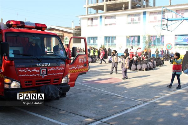 بیست و یکمین مانور زلزله و ایمنی در مرکز مازندران