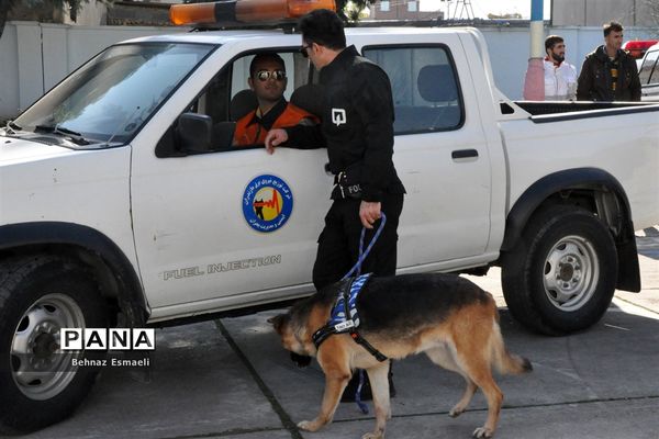 بیست‌ و یکمین مانور زلزله و ایمنی در دبیرستان عصمت ساری