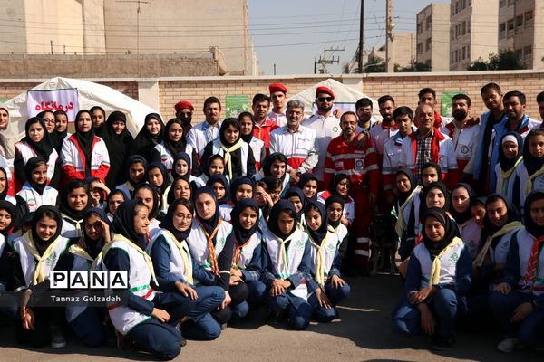 مانور استانی زلزله در دبیرستان دخترانه بعثت ناحیه ۲ اهواز