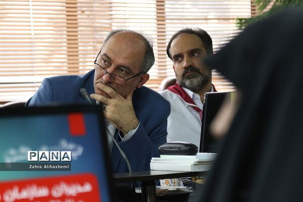 جلسه هم اندیشی مدیران سازمان دانش آموزی مناطق 19 گانه شهر تهران