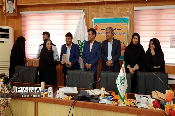 تجلیل از مربیان برتر پیشتاز استان بوشهر