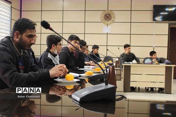 برگزاری انتخابات مجمع نمایندگان شورای دانش آموزی ناحیه 2 همدان